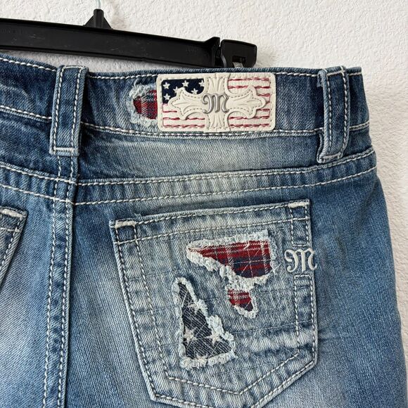 Miss Me Stars & Stripes Cut Off Fringe Shorts Size 29 Patriotic American Flag - Picture 3 of 6